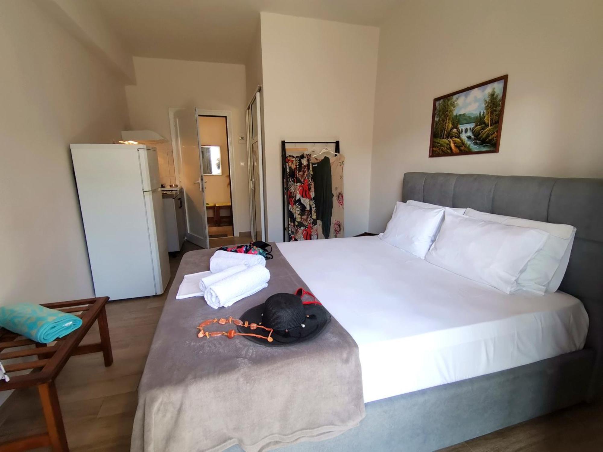 Studios Lia Adults Only -Fully Renovated Chrisi Ammoudia Exteriör bild
